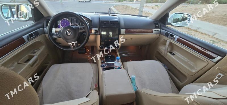 Volkswagen Touareg 2005 - 147 000 TMT - Нефтегаз (ул. Андалиб-Юбилейная) - img 7