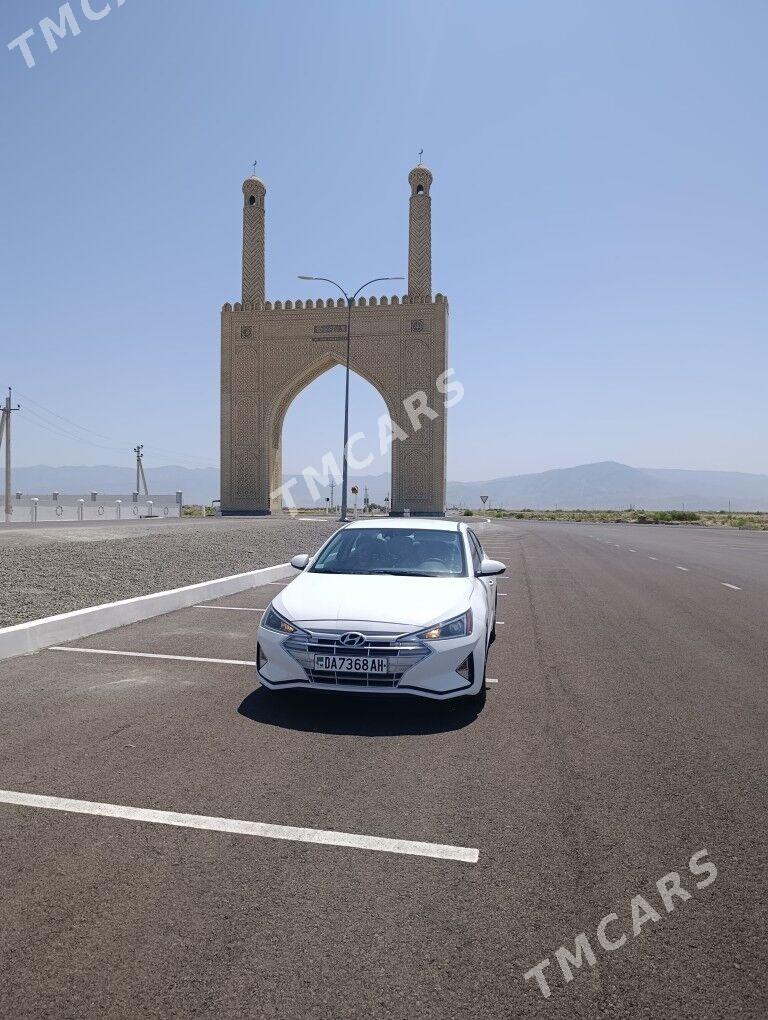 Hyundai Elantra 2019 - 230 000 TMT - Aşgabat - img 1