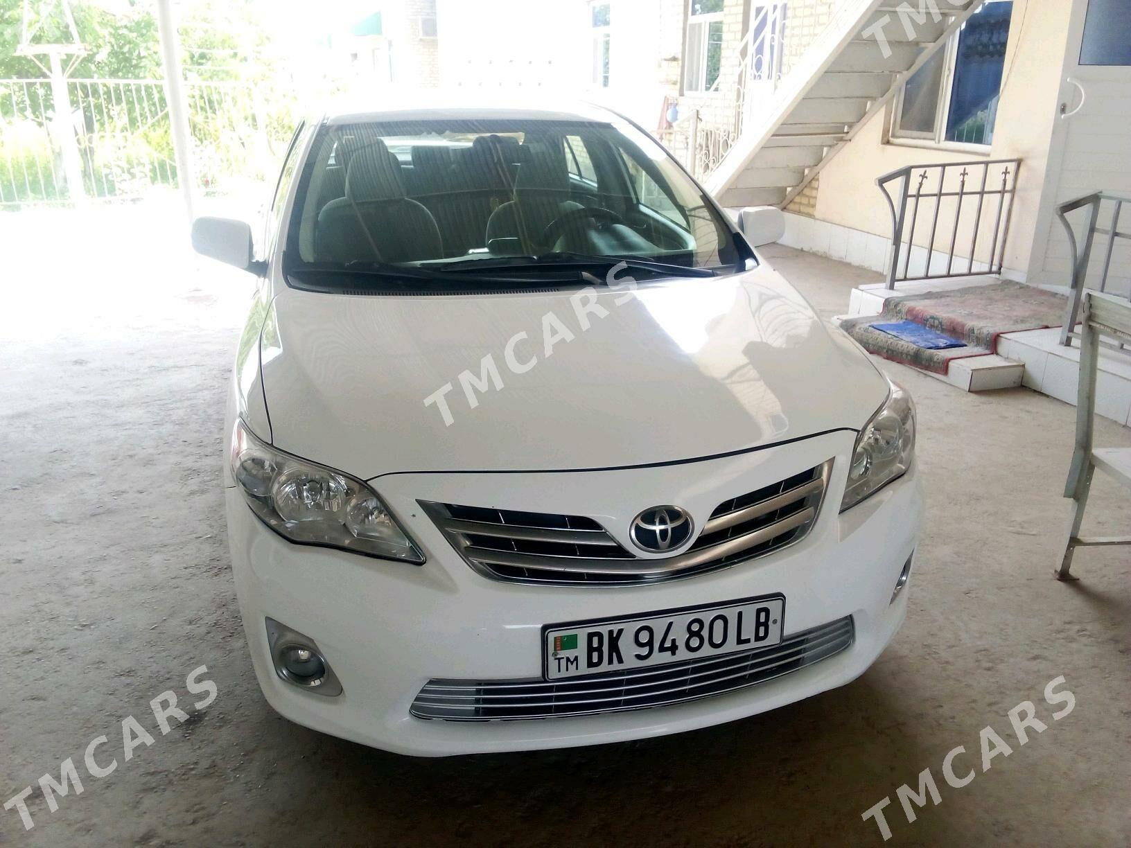 Toyota Corolla 2012 - 160 000 TMT - Saýat - img 5