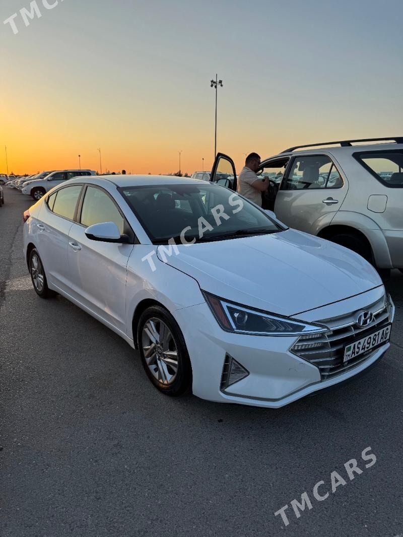 Hyundai Elantra 2020 - 216 000 TMT - Büzmeýin - img 3