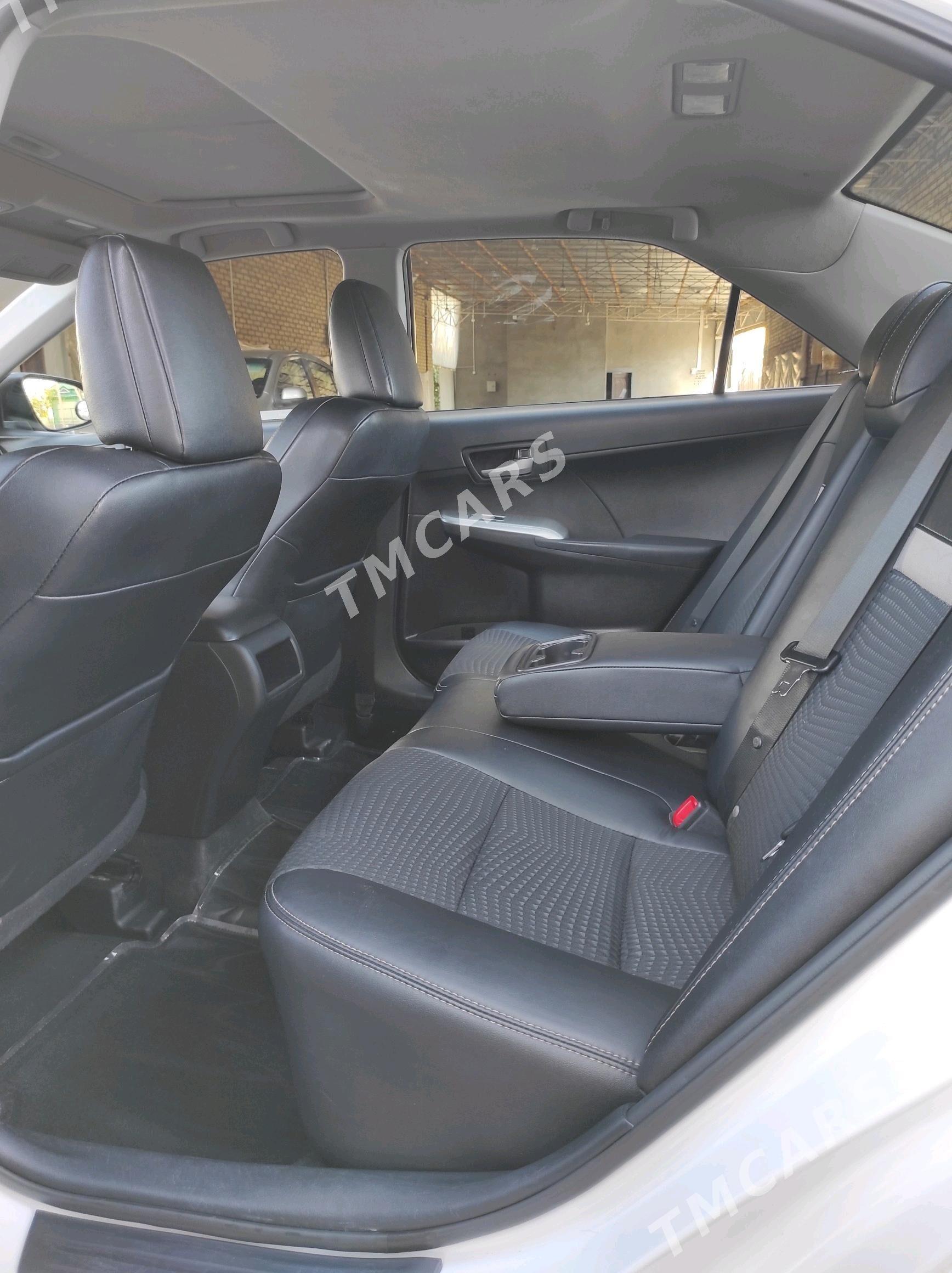 Toyota Camry 2012 - 230 000 TMT - 6 мкр - img 6