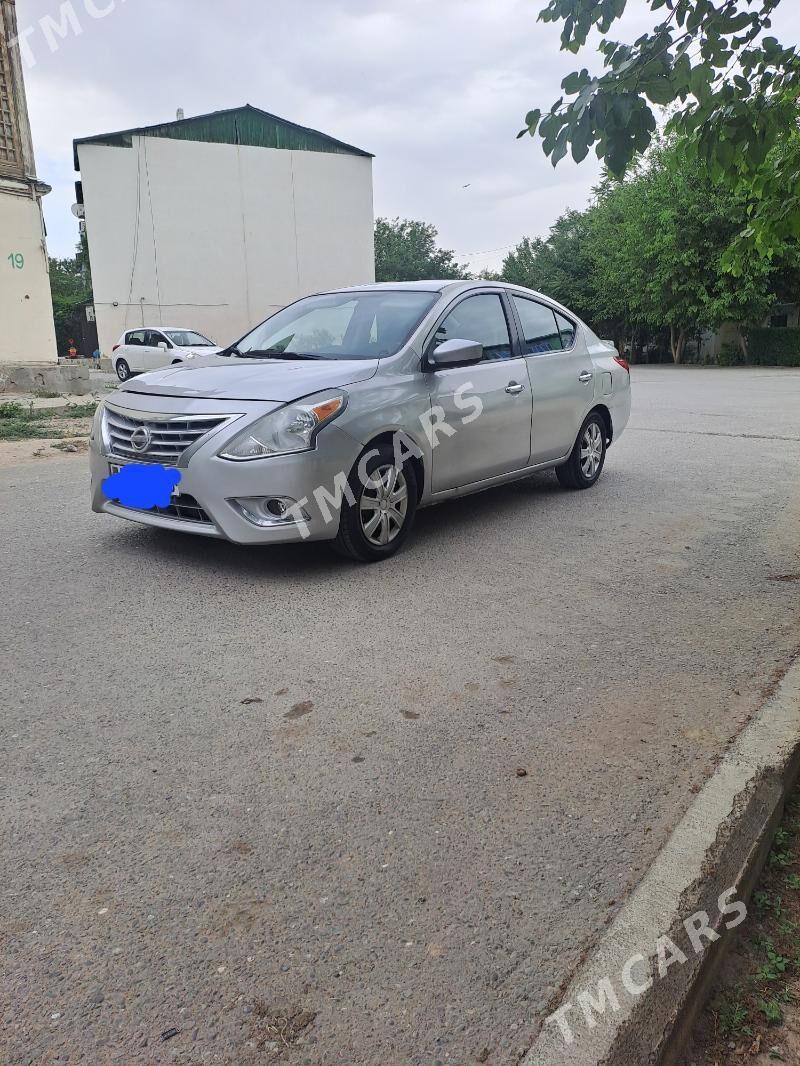 Nissan Versa 2015 - 120 000 TMT - Ашхабад - img 4