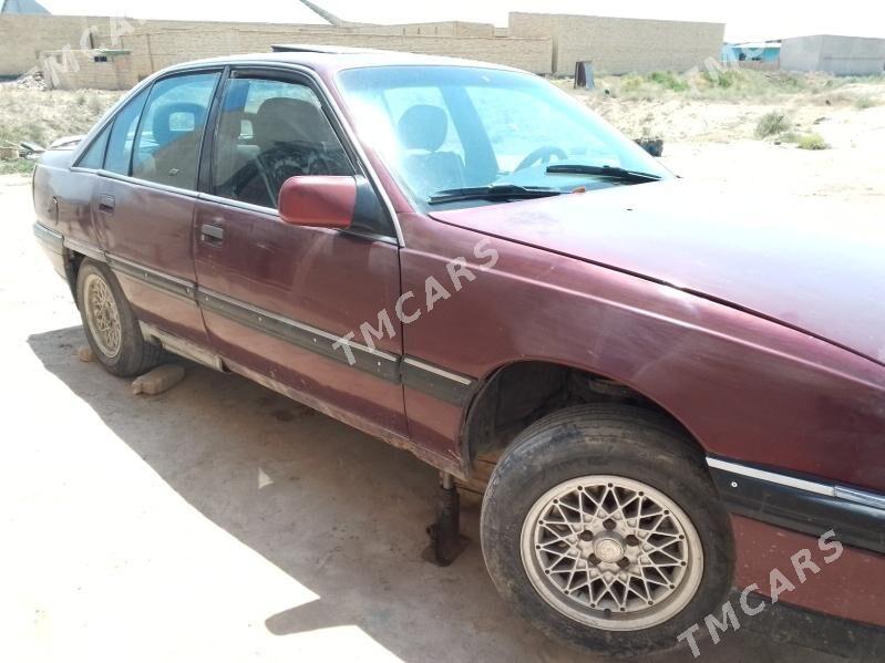 Opel Omega 1991 - 13 000 TMT - Farap - img 4
