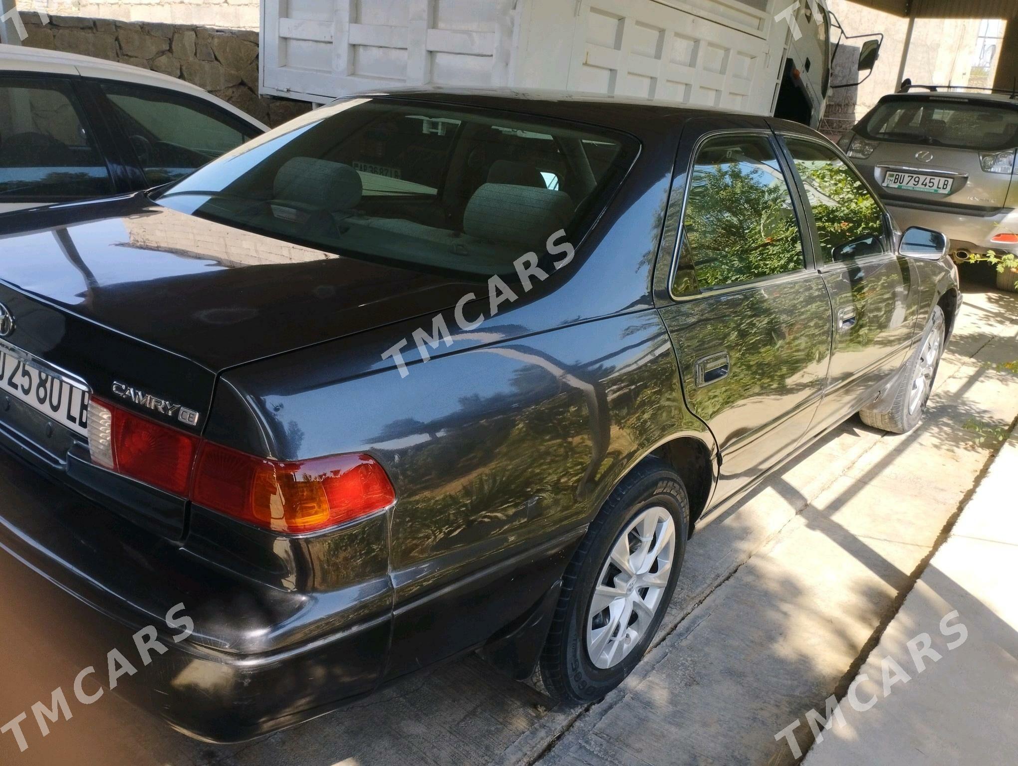 Toyota Camry 2000 - 132 000 TMT - Койтендаг - img 2