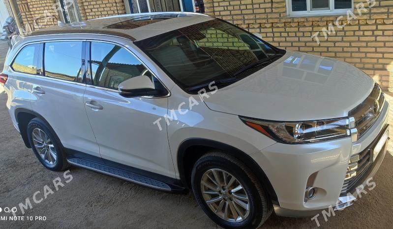 Toyota Highlander 2019 - 450 000 TMT - Mary - img 2