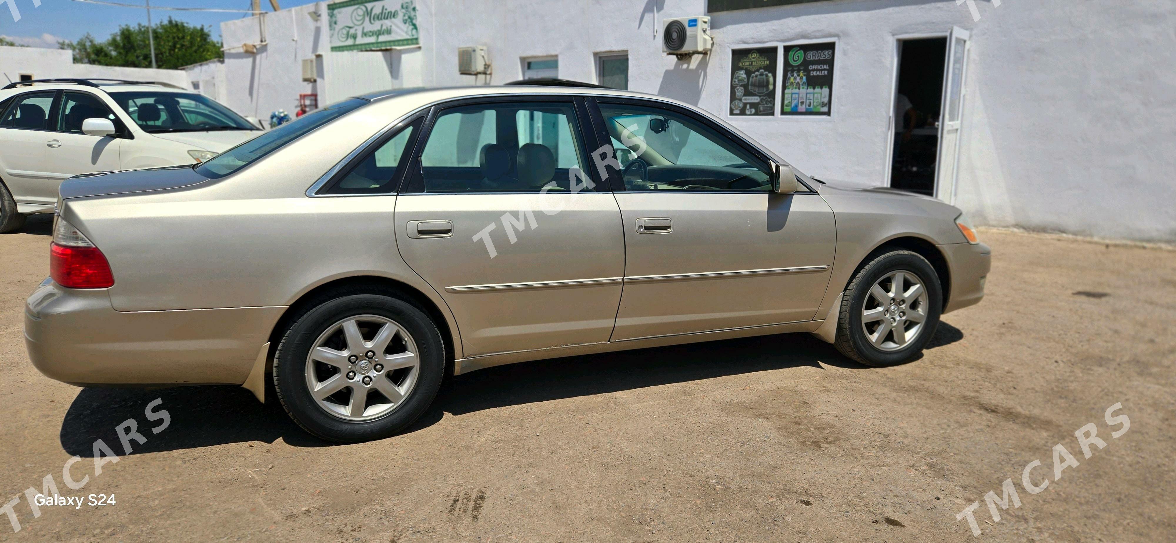 Toyota Avalon 2003 - 200 000 TMT - Кёнеургенч - img 6