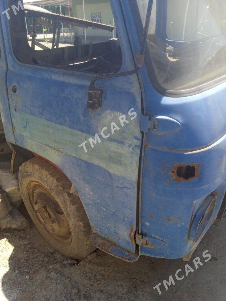 UAZ 2206 1998 - 20 000 TMT - Дашогуз - img 3