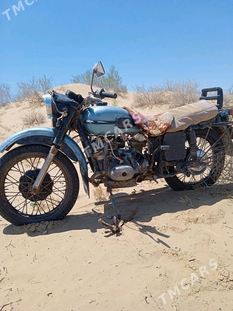 Ural 4320 1990 - 6 000 TMT - Теджен - img 1