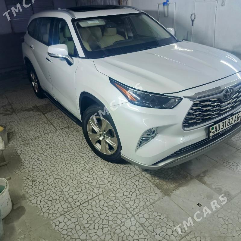Toyota Highlander 2023 - 550 000 TMT - Aşgabat - img 6