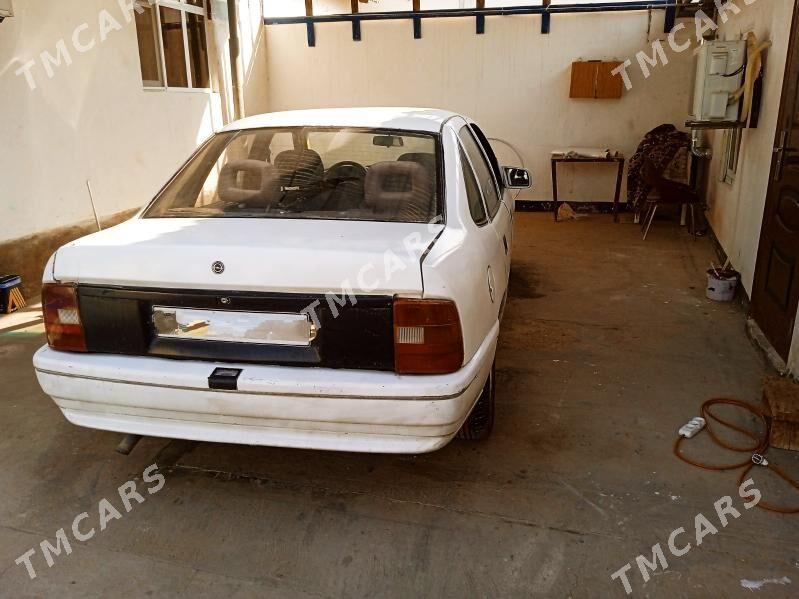 Opel Vectra 1993 - 17 000 TMT - Балканабат - img 3