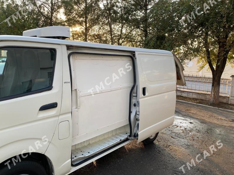 Toyota Hiace 2006 - 260 000 TMT - Sowetskiý köç. (Garaşsyzlyk şaýoly) - img 3
