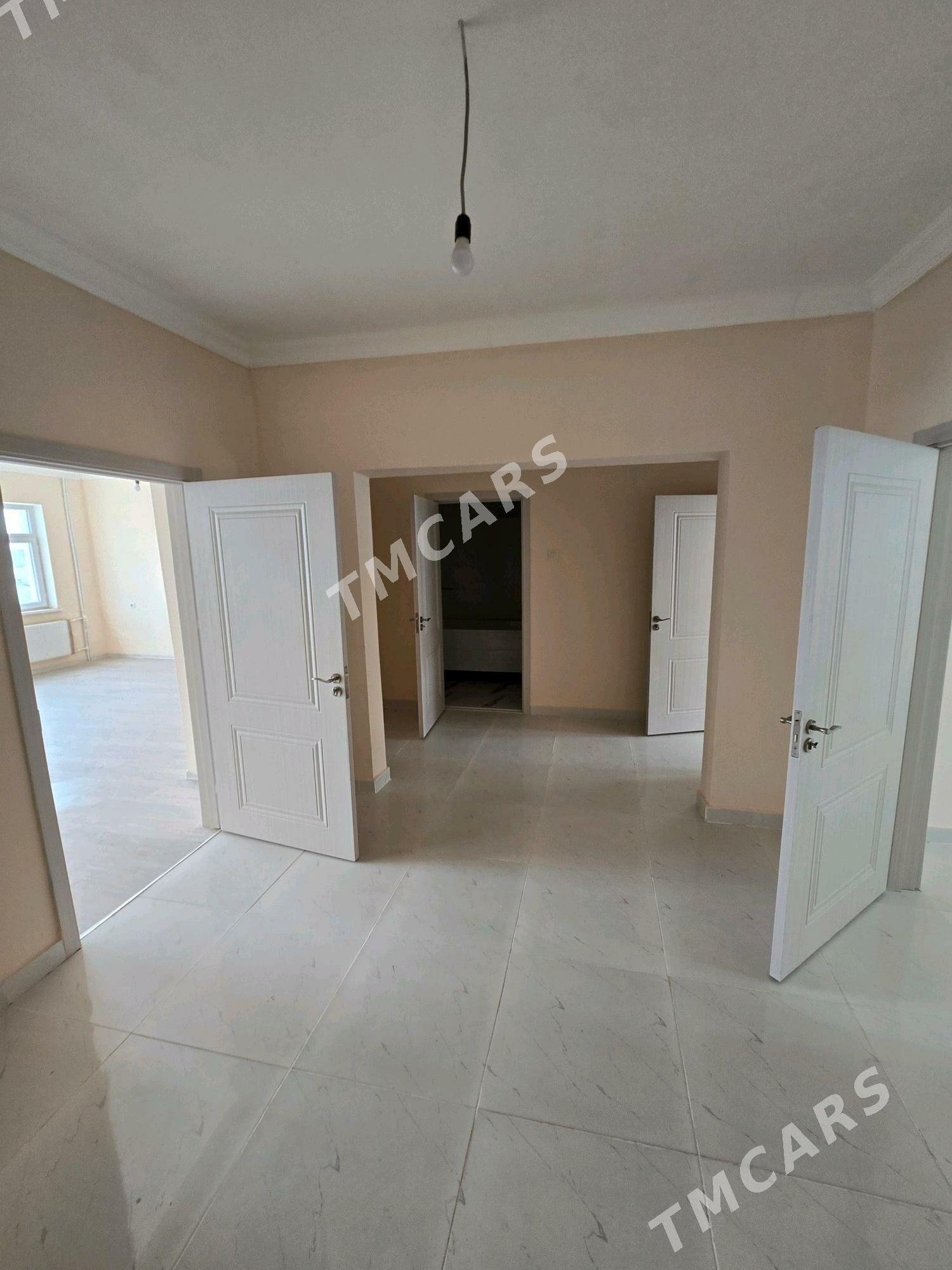 2 komnat 105m² - Änew - img 4