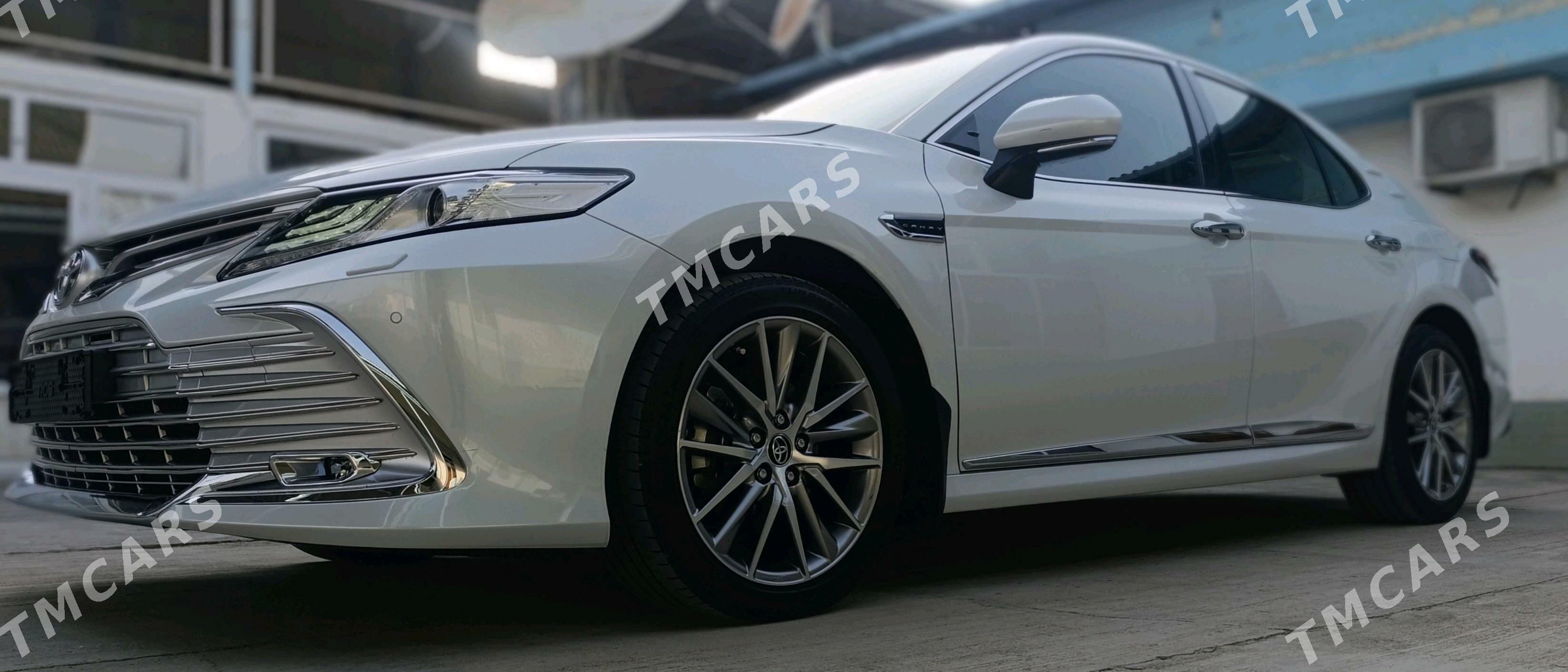 Toyota Camry 2023 - 673 000 TMT - Aşgabat - img 4