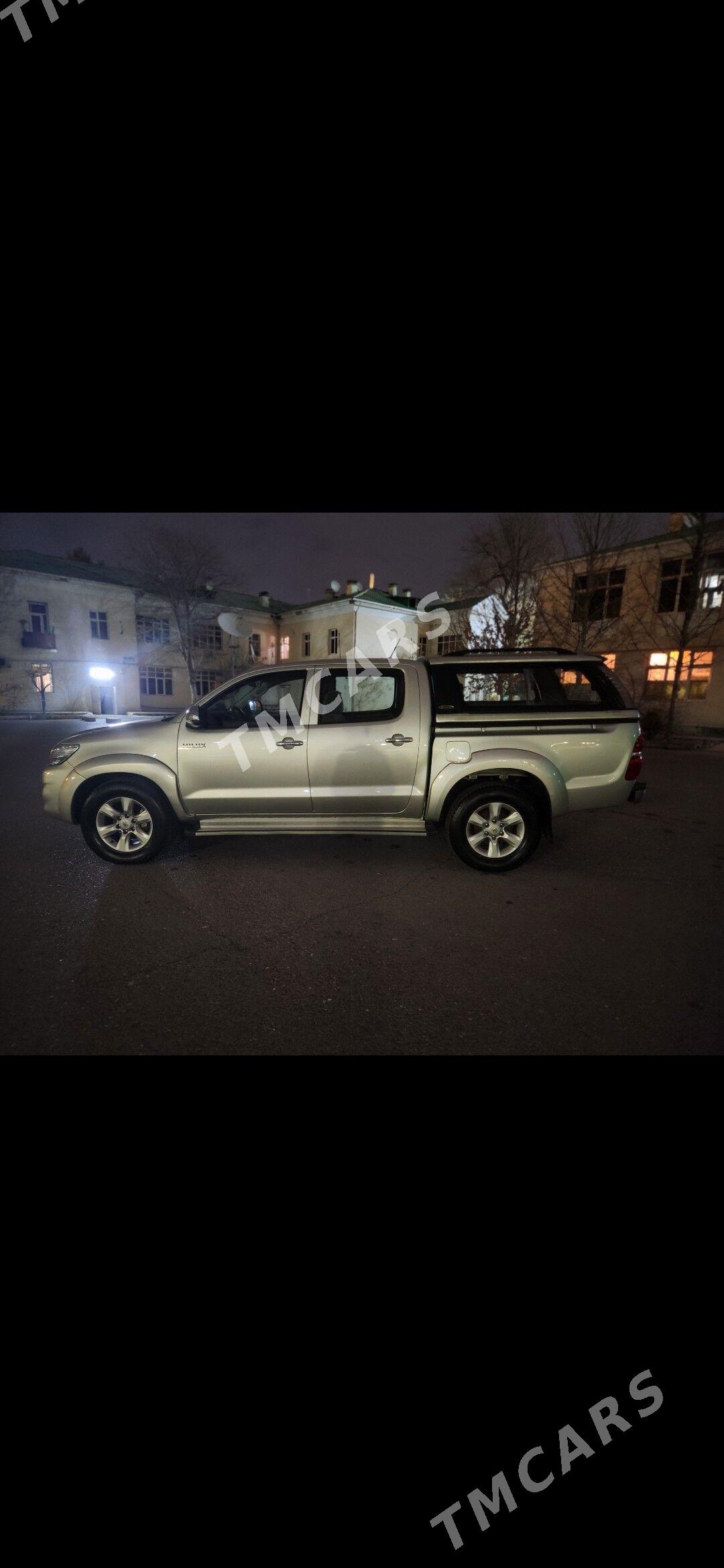 Toyota Hilux 2012 - 249 999 TMT - Ашхабад - img 2