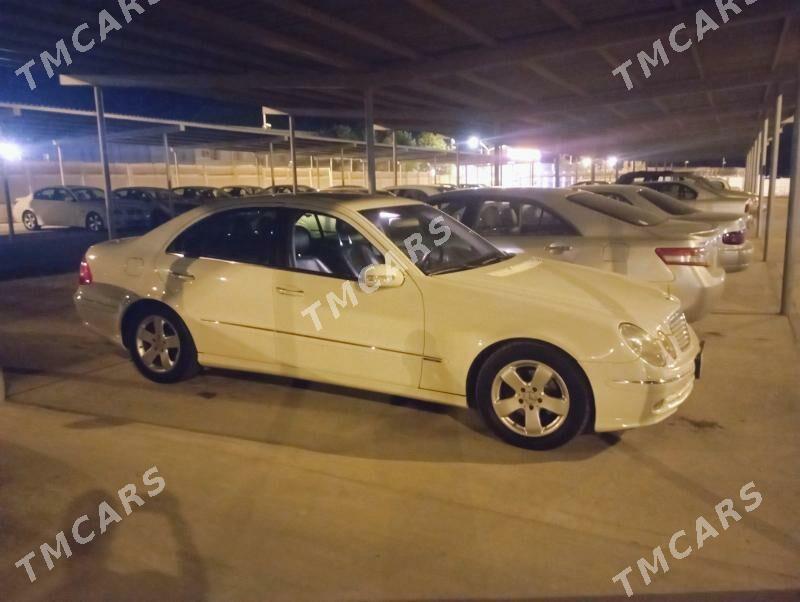 Mercedes-Benz E320 2004 - 140 000 TMT - Türkmenbaşy - img 3