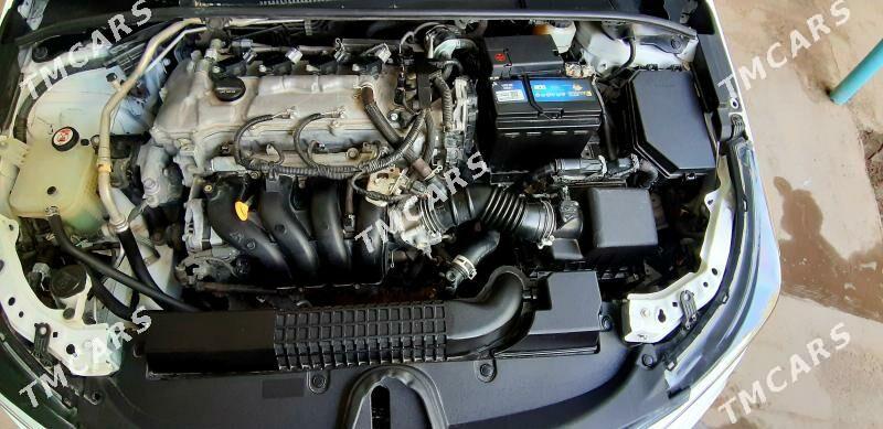 Toyota Corolla 2022 - 240 000 TMT - Türkmenabat - img 9