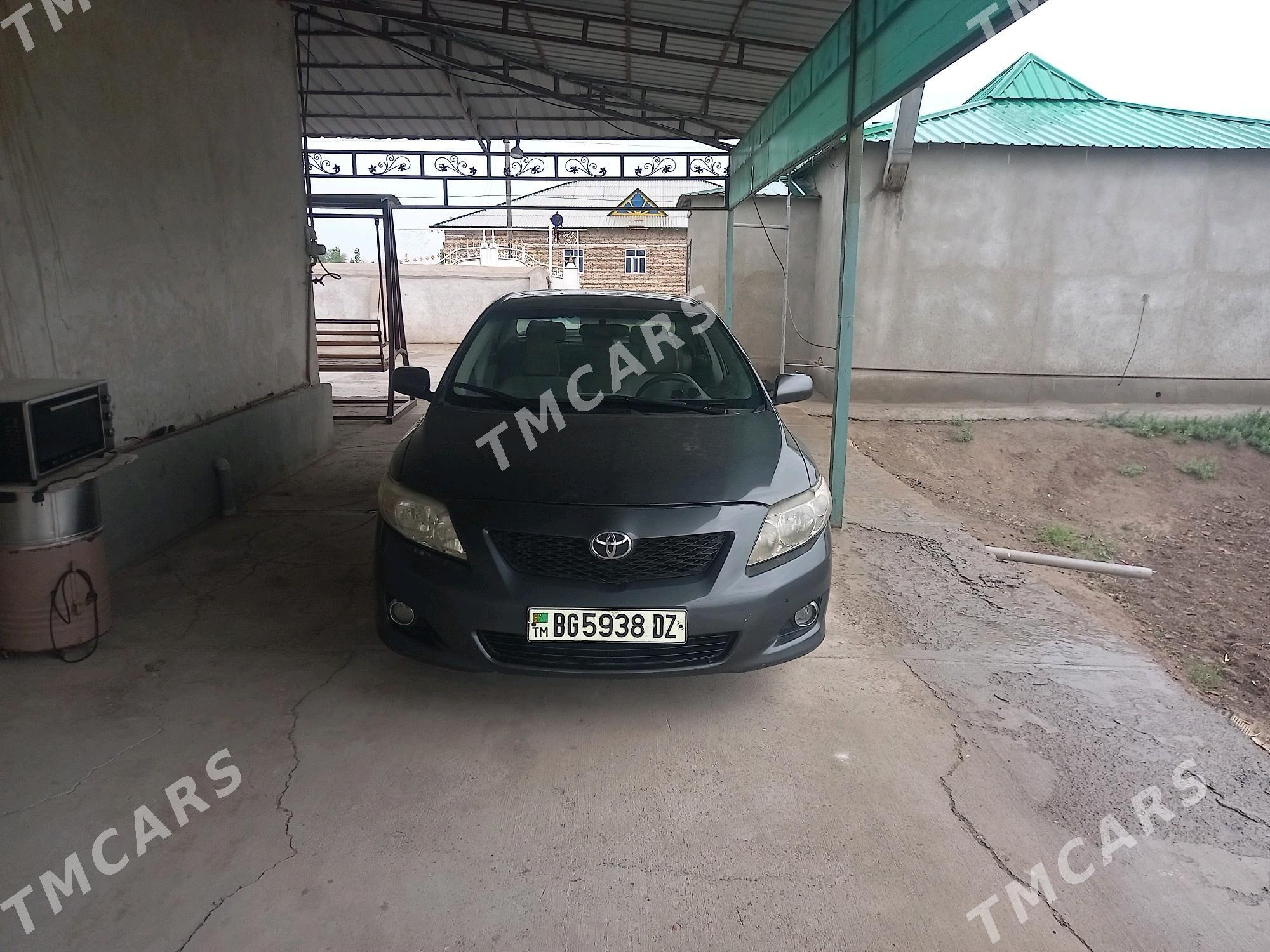 Toyota Corolla 2010 - 130 000 TMT - Gubadag - img 4
