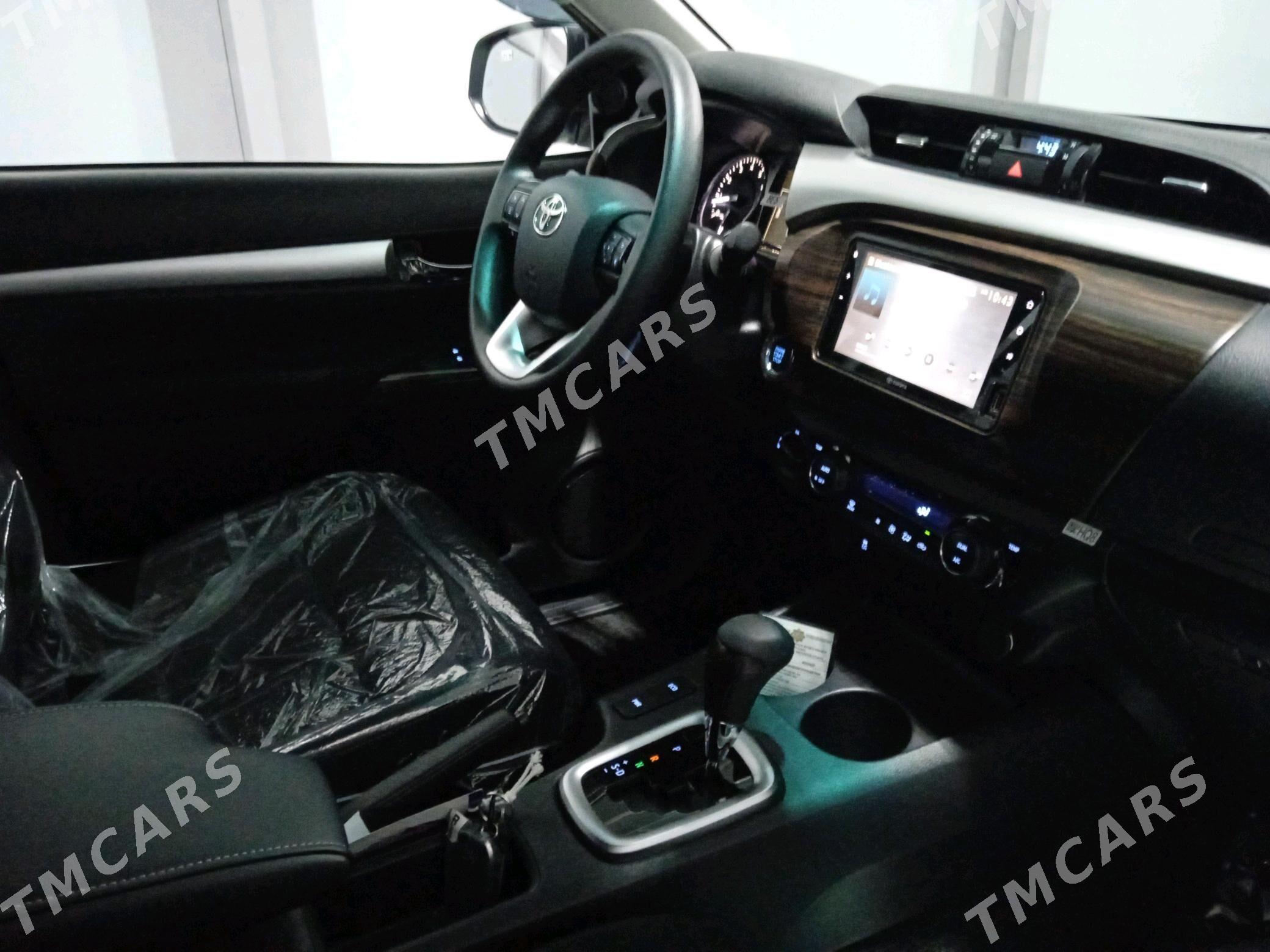 Toyota Hilux 2025 - 678 600 TMT - Ашхабад - img 4
