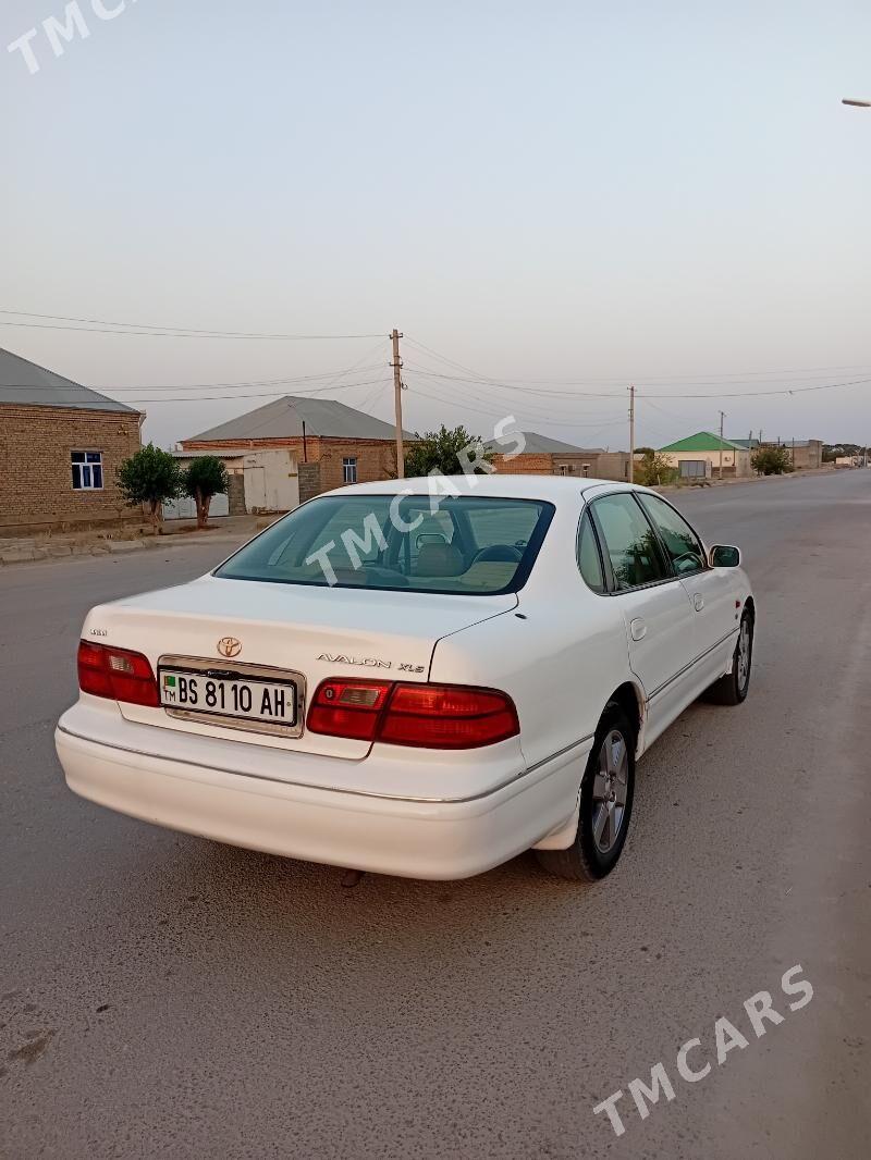 Toyota Avalon 1998 - 125 000 TMT - Бахарден - img 2