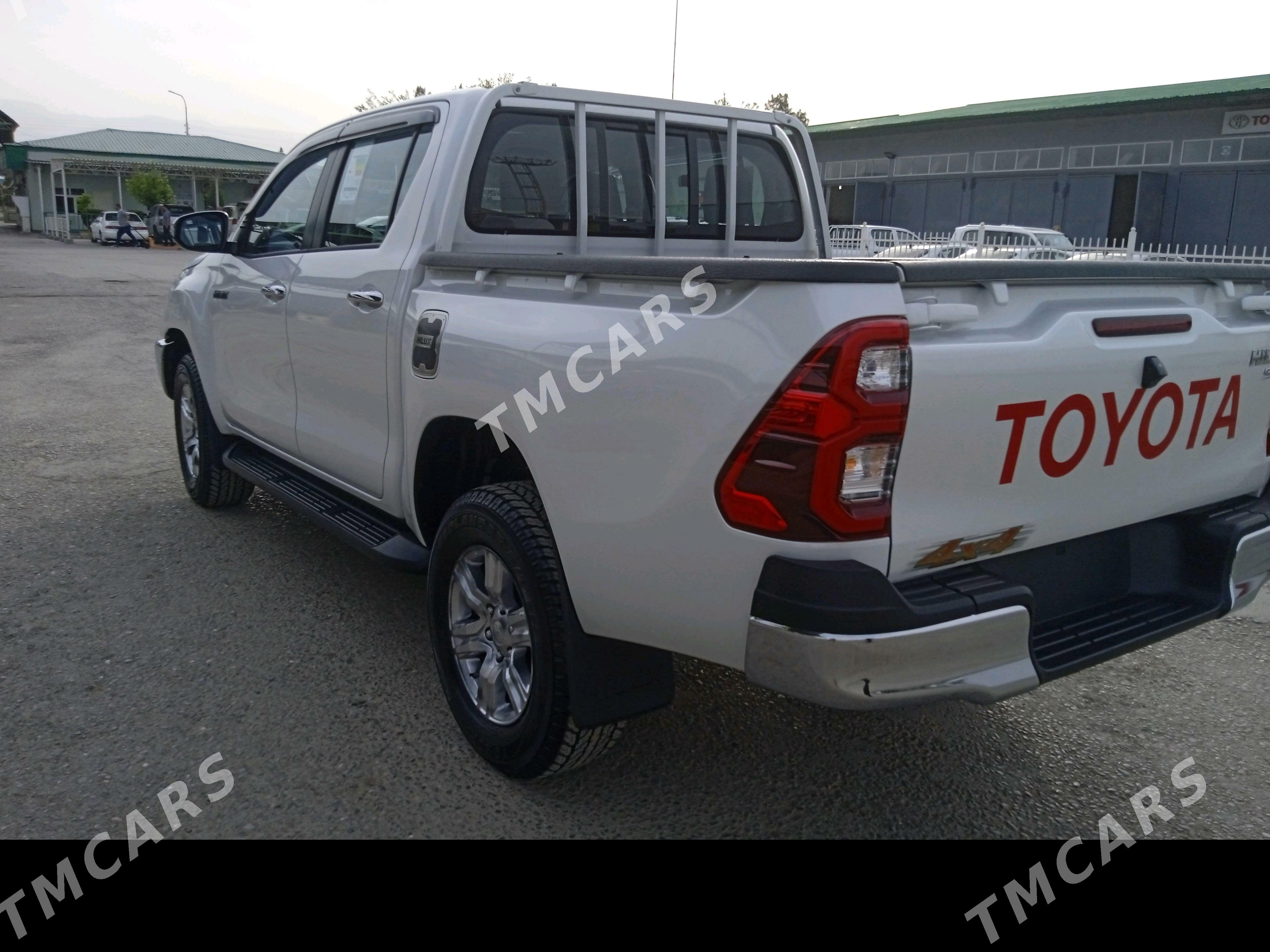 Toyota Hilux 2025 - 678 600 TMT - Ашхабад - img 8