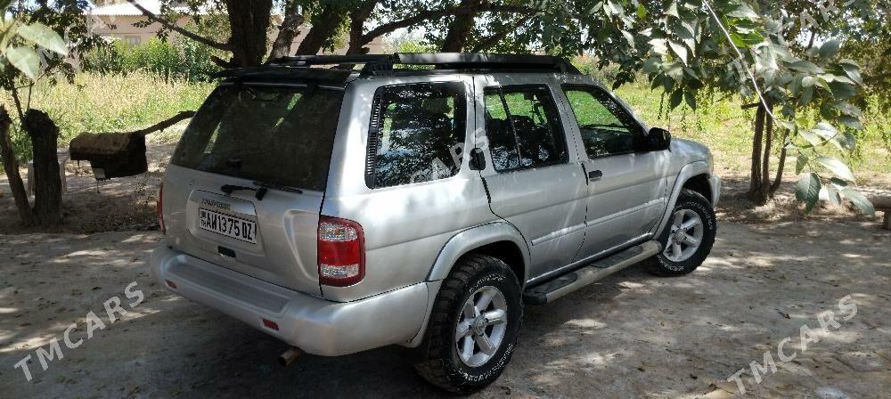 Nissan Pathfinder 2002 - 110 000 TMT - етр. Туркменбаши - img 3