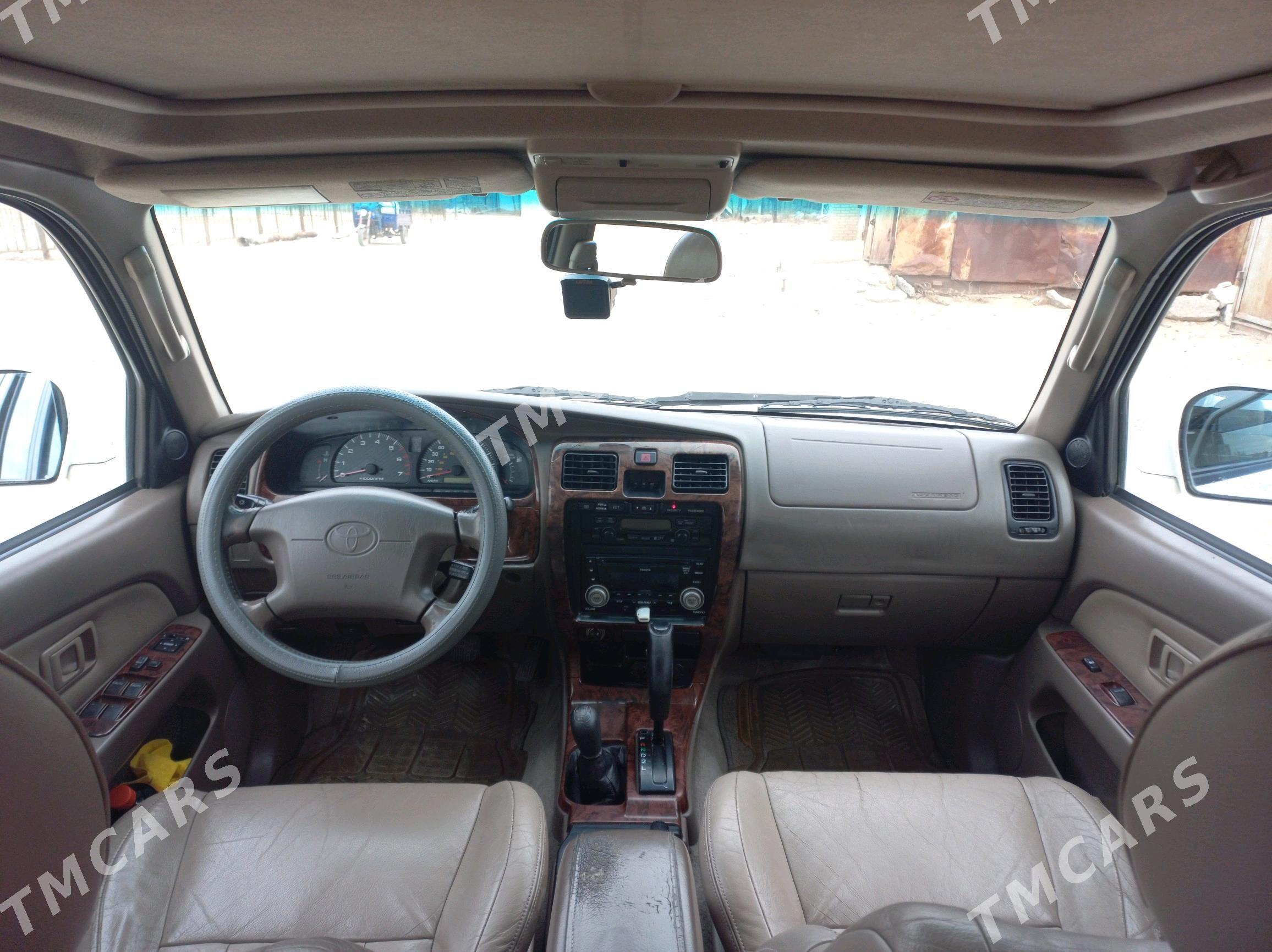 Toyota 4Runner 2000 - 162 000 TMT - Газаджак - img 2