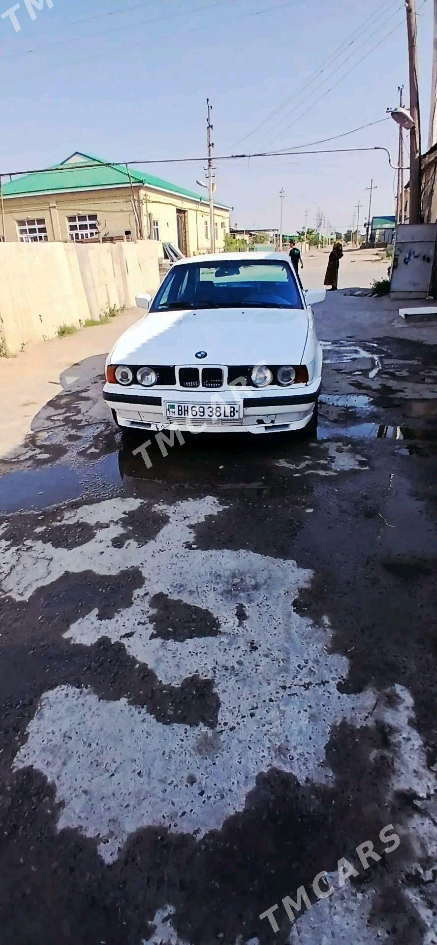 BMW 520 1992 - 25 000 TMT - Туркменабат - img 2