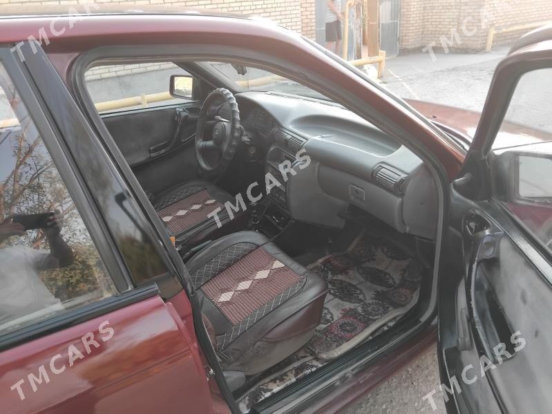 Opel Astra 1992 - 25 000 TMT - Saýat - img 3