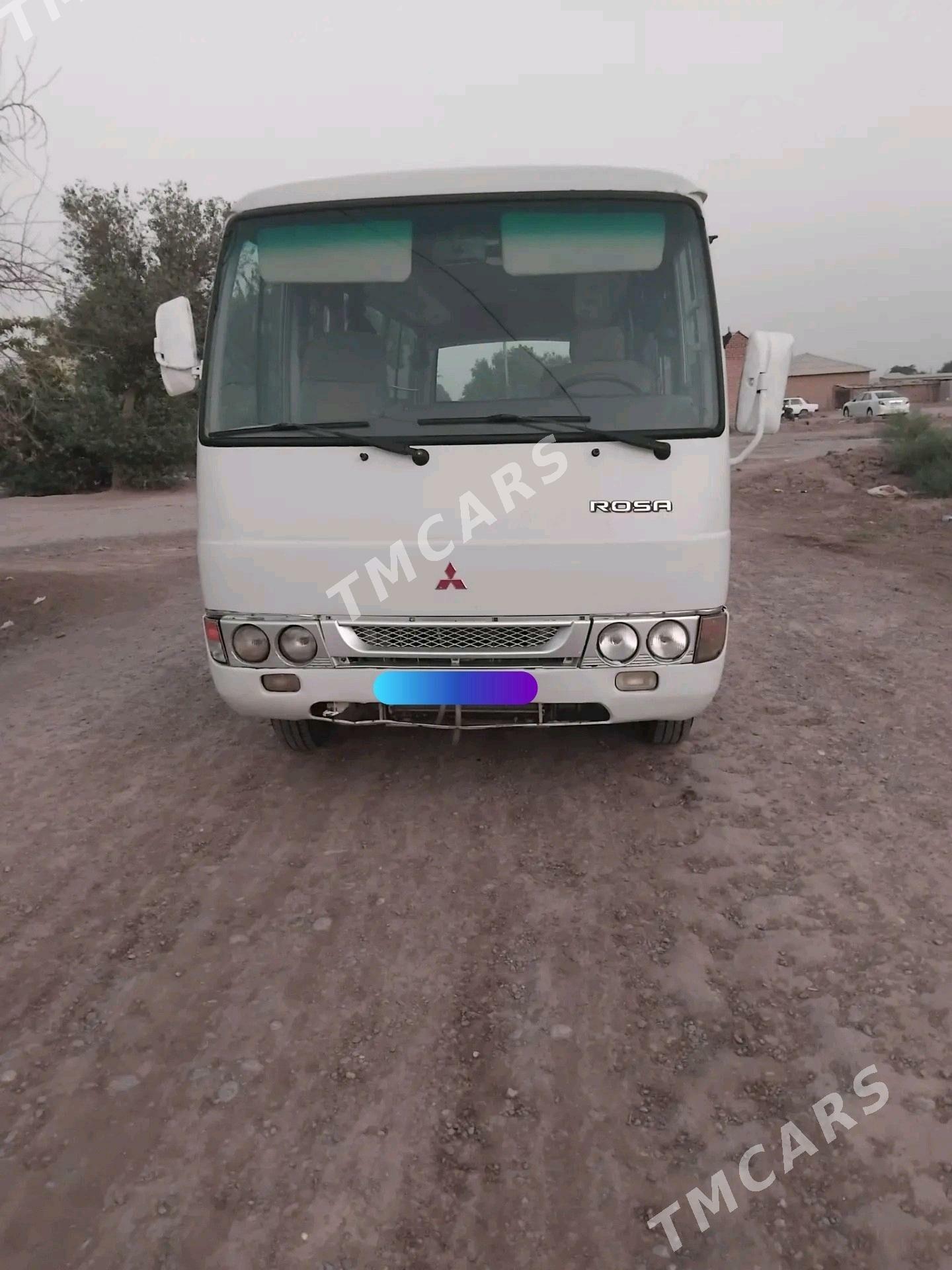 Mitsubishi Rosa 2003 - 200 000 TMT - Анев - img 4