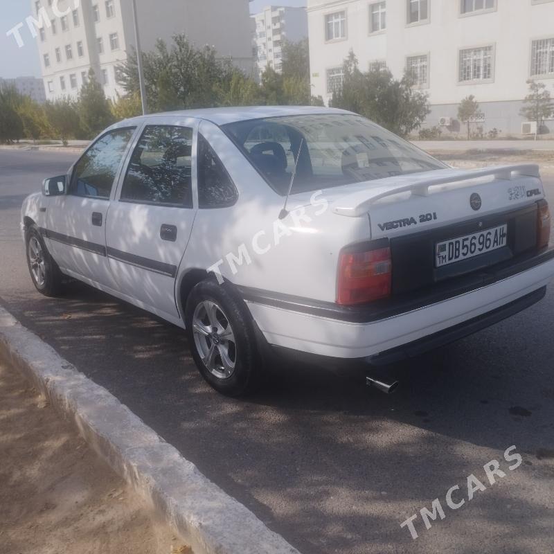 Opel Vectra 1989 - 38 000 TMT - Кëши - img 1