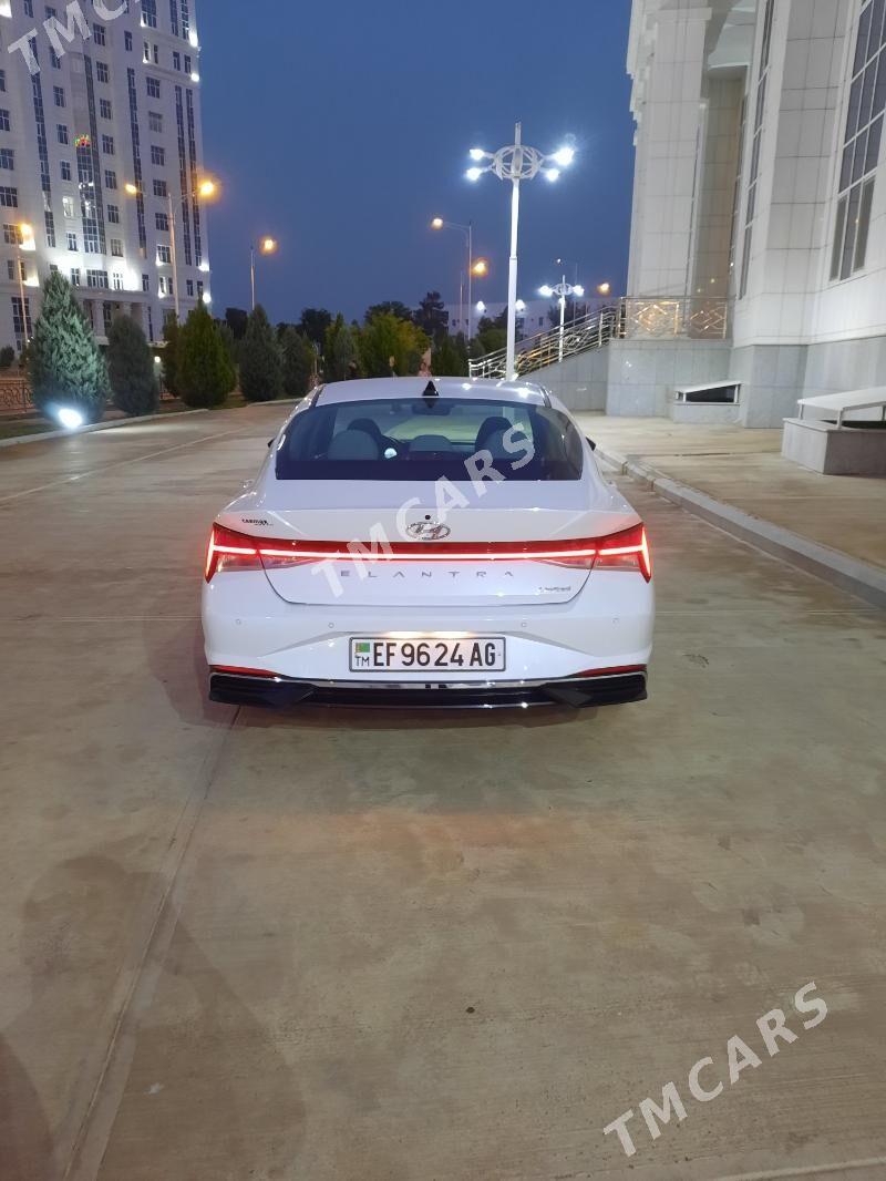 Hyundai Elantra 2022 - 325 000 TMT - Aşgabat - img 4