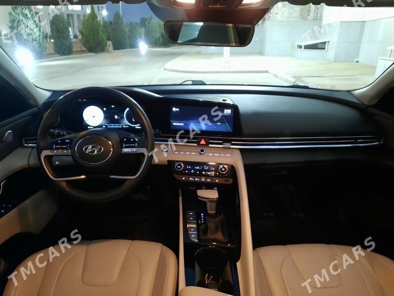 Hyundai Elantra 2022 - 325 000 TMT - Aşgabat - img 9