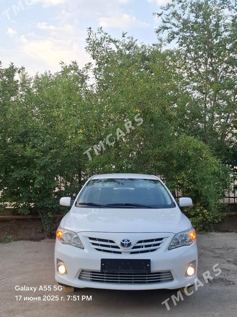 Toyota Corolla 2013 - 170 000 TMT - Дашогуз - img 5