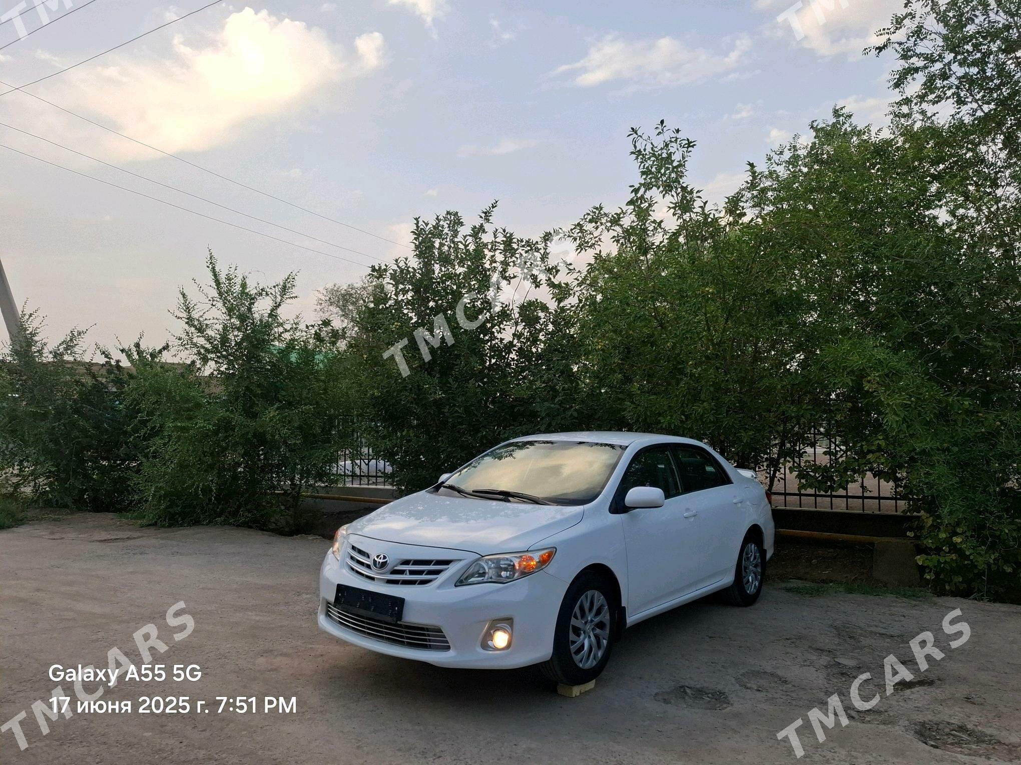 Toyota Corolla 2013 - 170 000 TMT - Дашогуз - img 10