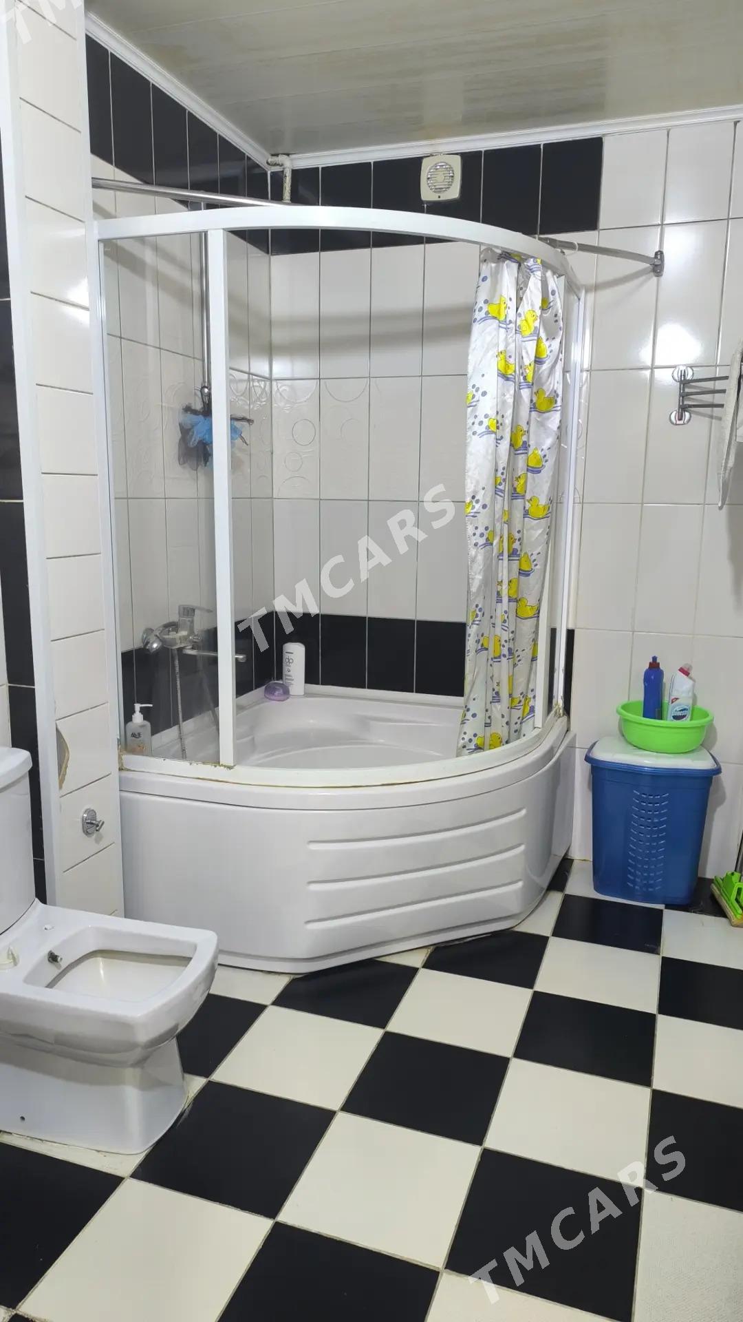 30 мкрн 1 этаж 2 комнаты - 30 mkr - img 2