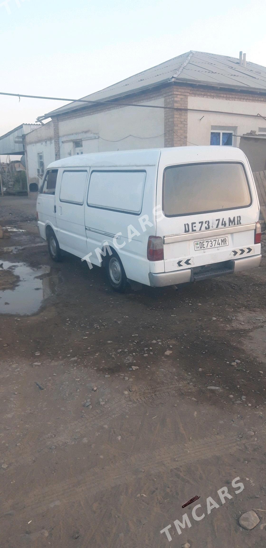 Toyota Hiace 1997 - 53 000 TMT - Mary - img 3