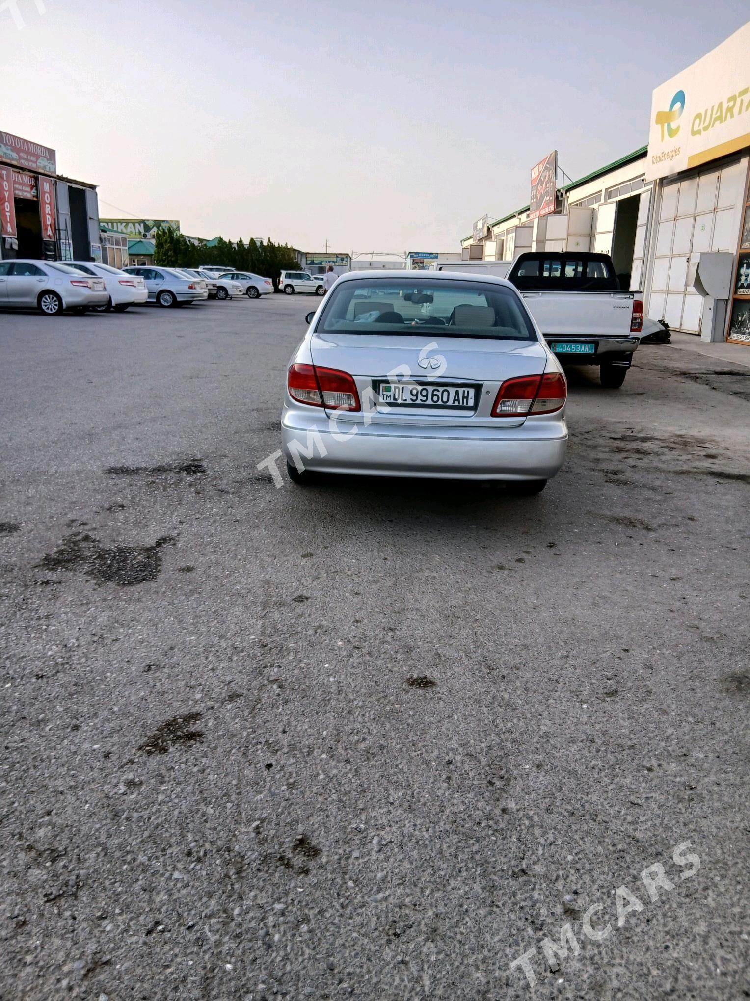 Infiniti I 2001 - 65 000 TMT - Серахс - img 3