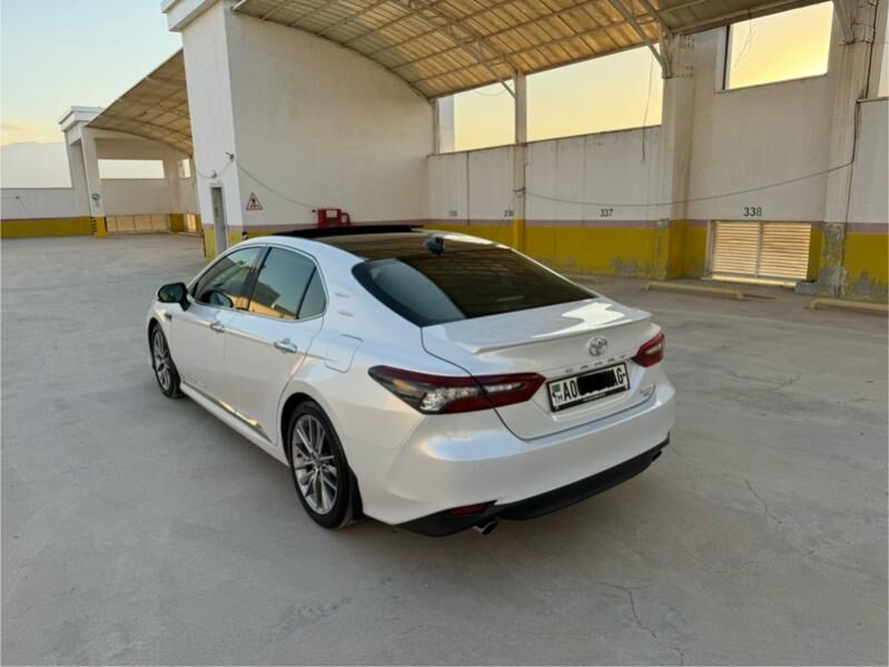 Toyota Camry 2021 - 536 000 TMT - Aşgabat - img 2
