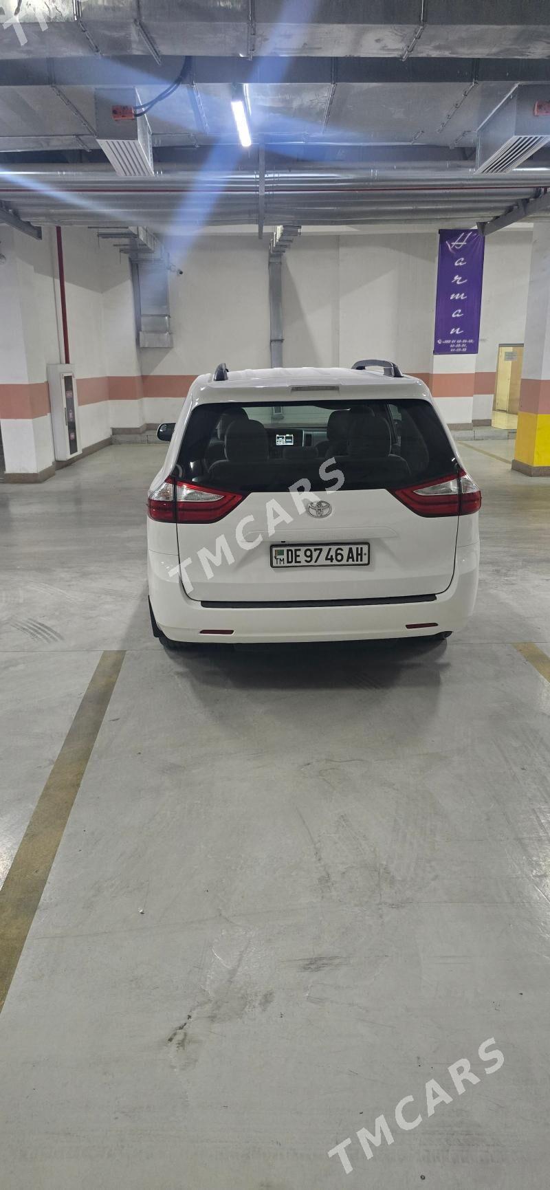 Toyota Sienna 2018 - 450 000 TMT - Ашхабад - img 5