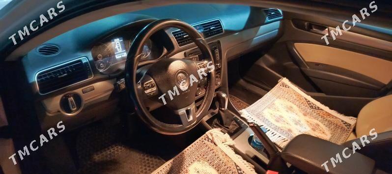 Volkswagen Passat 2015 - 196 000 TMT - Ашхабад - img 4