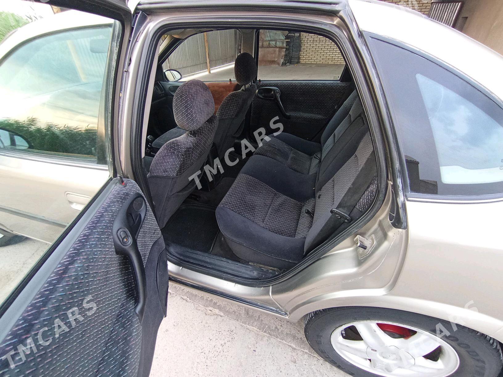 Opel Vectra 1997 - 58 000 TMT - Векильбазар - img 3