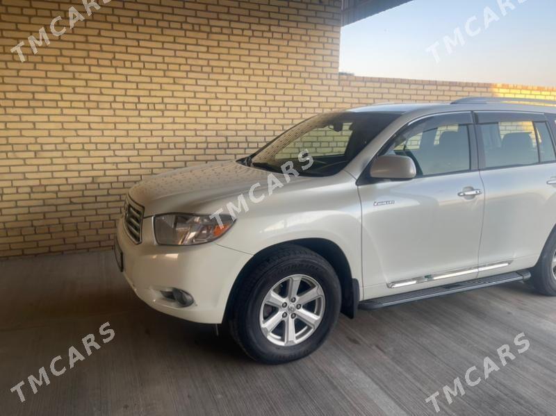 Toyota Highlander 2010 - 300 000 TMT - Halaç - img 6