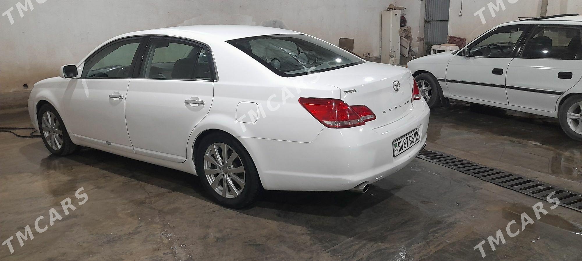 Toyota Avalon 2005 - 157 000 TMT - Mary - img 3