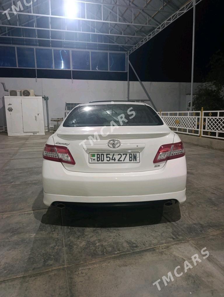 Toyota Camry 2011 - 220 000 TMT - Гызыларбат - img 7
