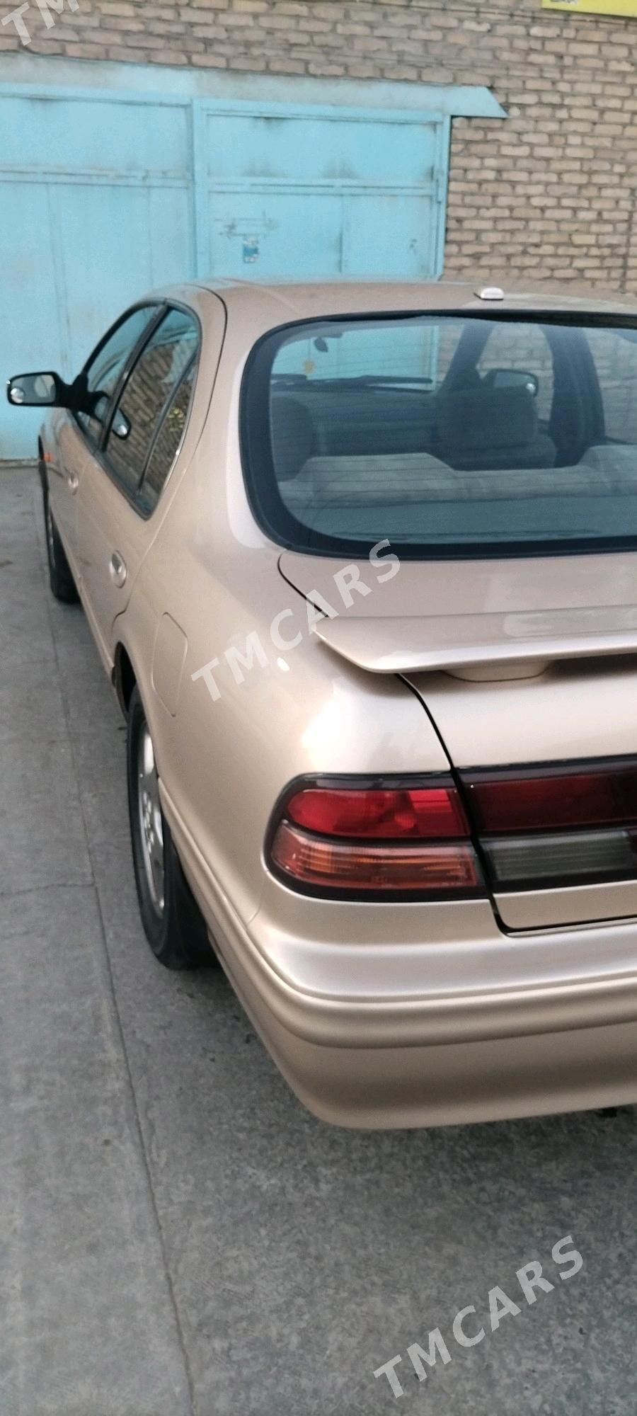 Nissan Maxima 1996 - 70 000 TMT - Мары - img 4