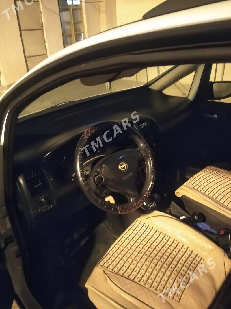 Opel Zafira 2000 - 80 000 TMT - Бузмеин - img 4