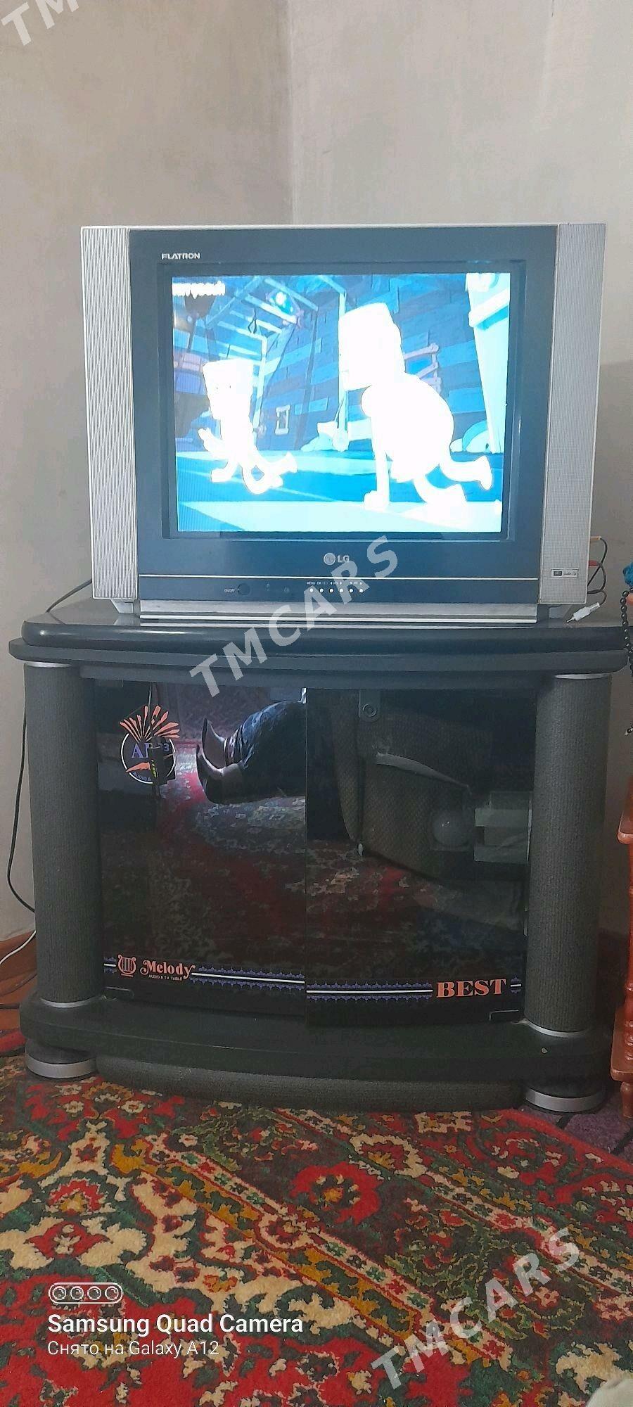 telewizor padstawka - Гарадамак Шор - img 2