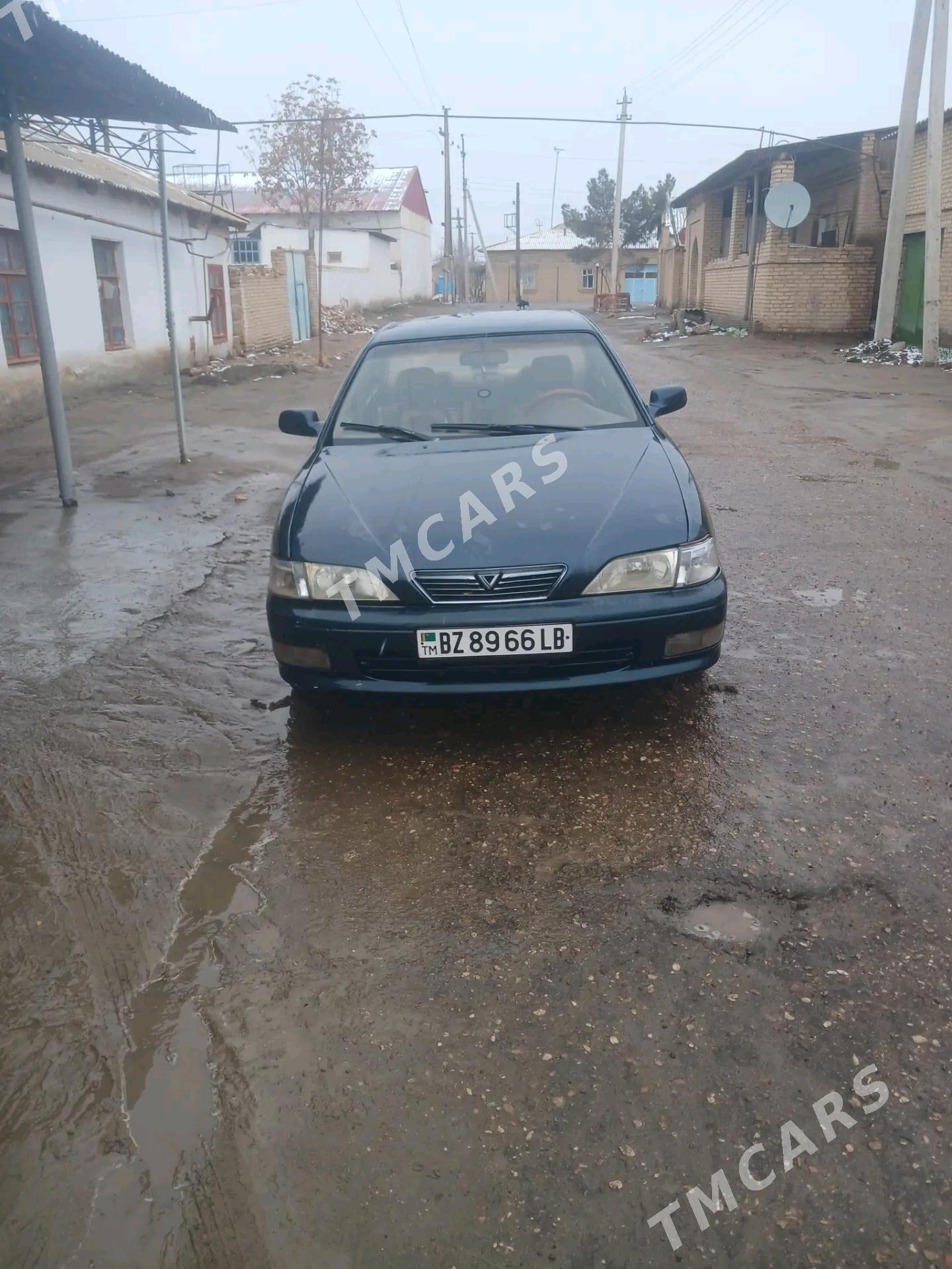 Toyota Camry 1994 - 40 000 TMT - Dänew - img 5