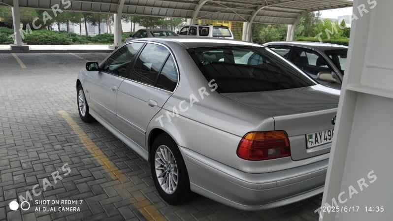BMW E39 2002 - 110 000 TMT - Türkmenbaşy - img 7