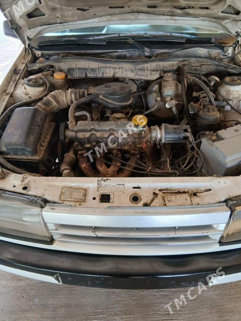 Opel Vectra 1992 - 25 000 TMT - Halaç - img 2